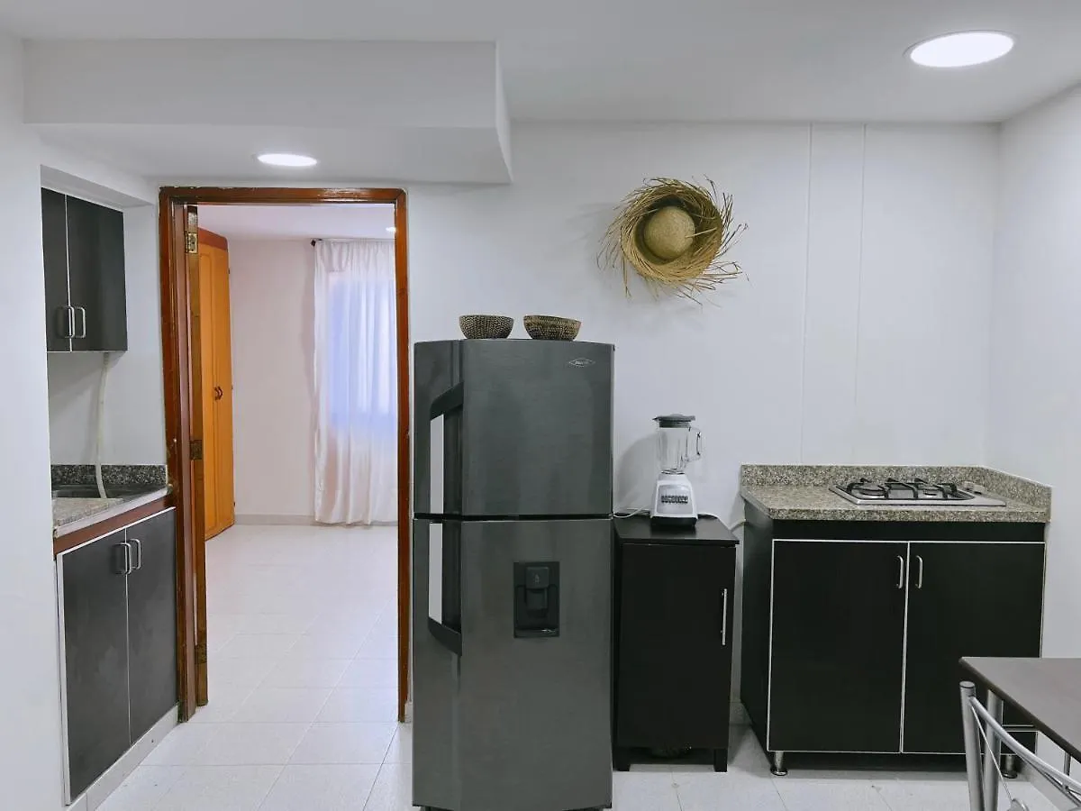 Apartamento A Una Cuadra De La Playa Centro Y Parque De Los Novios Santa Marta  Kolombiya