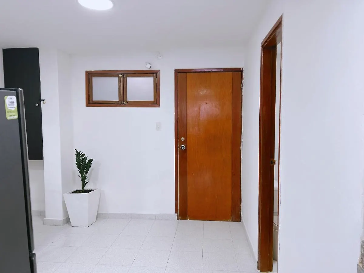 Apartamento A Una Cuadra De La Playa Centro Y Parque De Los Novios Santa Marta  Santa Marta (Magdalena)